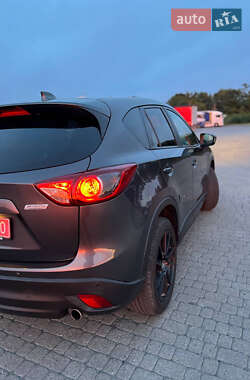 Позашляховик / Кросовер Mazda CX-5 2013 в 