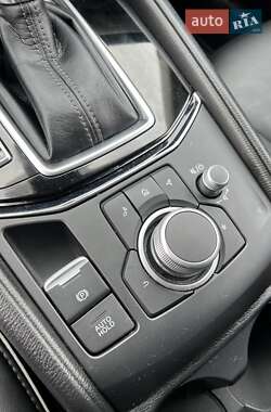 Позашляховик / Кросовер Mazda CX-5 2024 в 