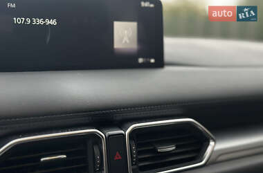 Позашляховик / Кросовер Mazda CX-5 2022 в 