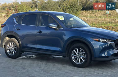 Позашляховик / Кросовер Mazda CX-5 2022 в 