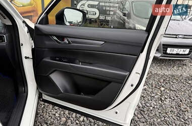 Позашляховик / Кросовер Mazda CX-5 2020 в 