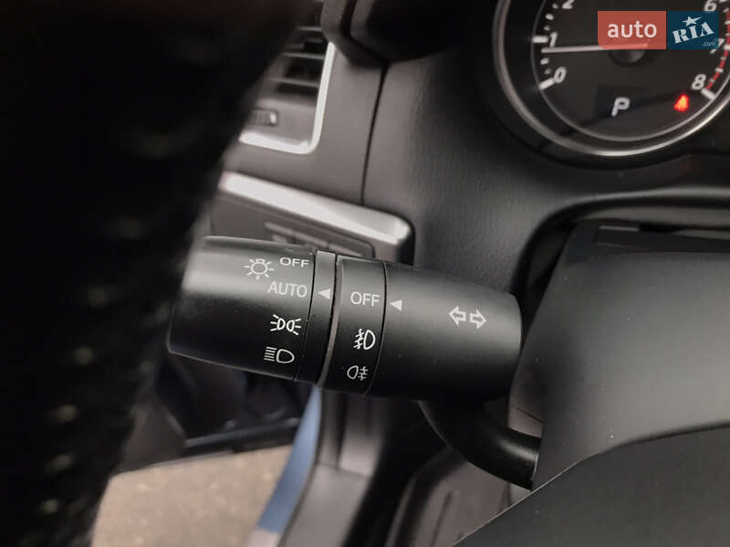 Позашляховик / Кросовер Mazda CX-5 2015 в Києві