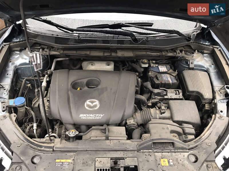 Позашляховик / Кросовер Mazda CX-5 2015 в Києві