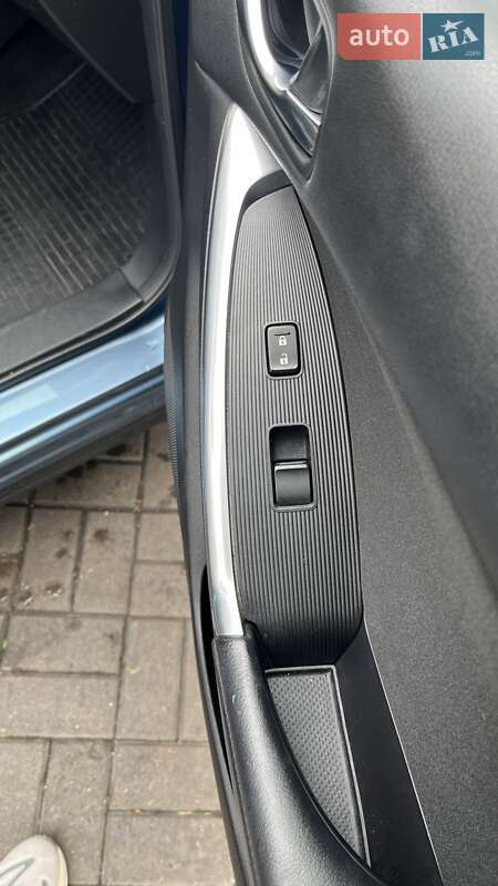 Внедорожник / Кроссовер Mazda CX-5 2014 в Киеве