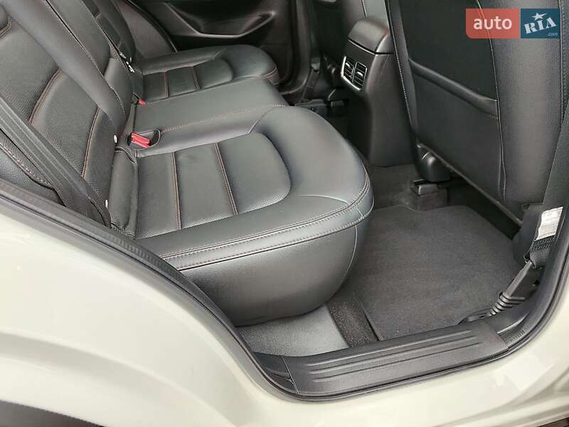 Внедорожник / Кроссовер Mazda CX-5 2021 в Днепре