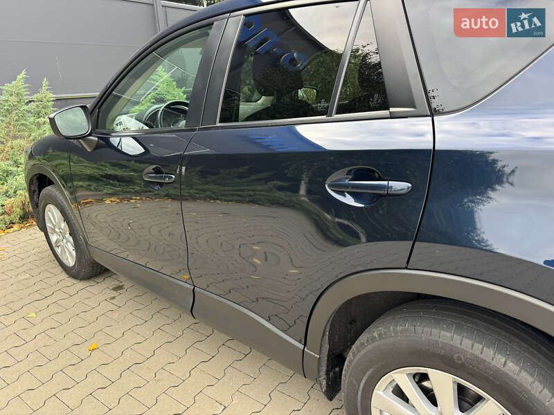 Позашляховик / Кросовер Mazda CX-5 2016 в Києві