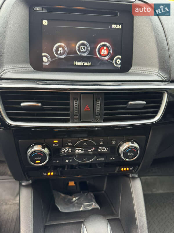 Позашляховик / Кросовер Mazda CX-5 2016 в Києві