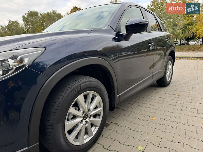 Позашляховик / Кросовер Mazda CX-5 2016 в Києві