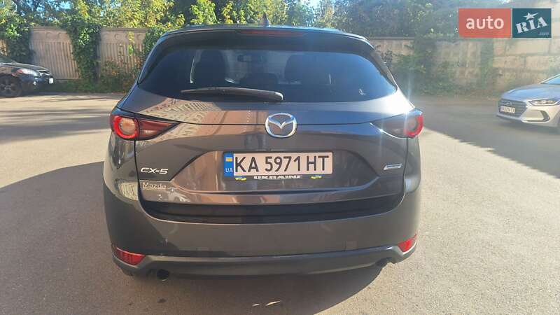 Внедорожник / Кроссовер Mazda CX-5 2017 в Киеве