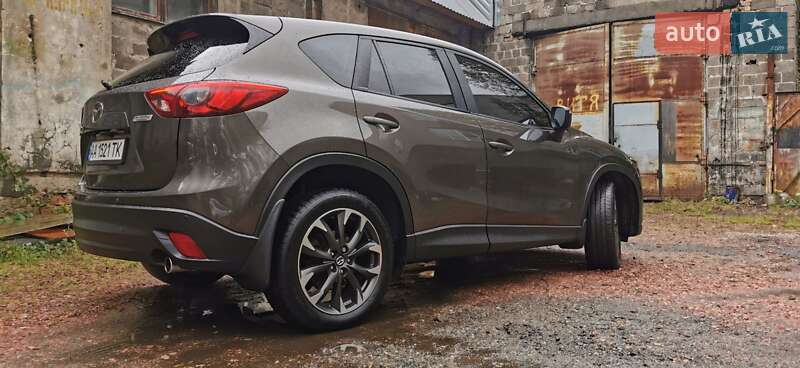 Позашляховик / Кросовер Mazda CX-5 2016 в Києві