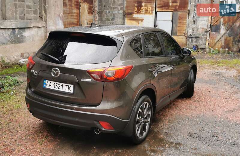 Позашляховик / Кросовер Mazda CX-5 2016 в Києві
