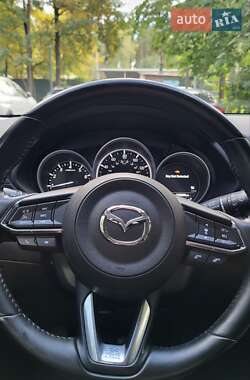 Позашляховик / Кросовер Mazda CX-5 2019 в 