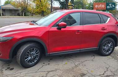 Позашляховик / Кросовер Mazda CX-5 2019 в 