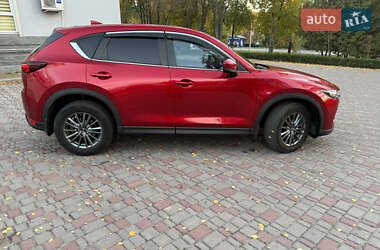 Внедорожник / Кроссовер Mazda CX-5 2017 в 