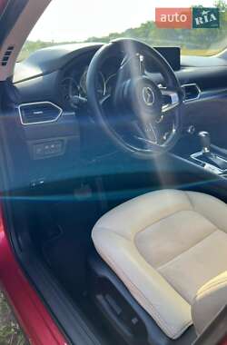 Внедорожник / Кроссовер Mazda CX-5 2018 в 