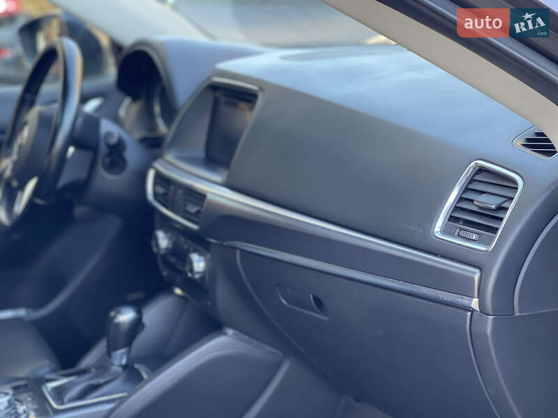 Позашляховик / Кросовер Mazda CX-5 2015 в Дубні