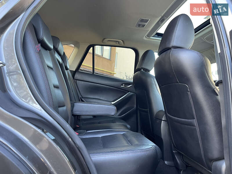Позашляховик / Кросовер Mazda CX-5 2015 в Дубні