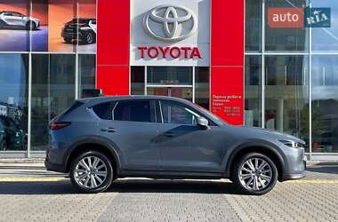 Внедорожник / Кроссовер Mazda CX-5 2024 в 