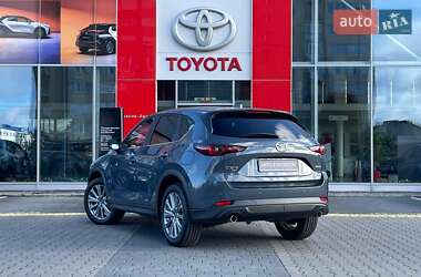Внедорожник / Кроссовер Mazda CX-5 2024 в 