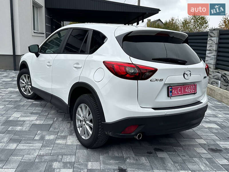 Внедорожник / Кроссовер Mazda CX-5 2016 в Калуше