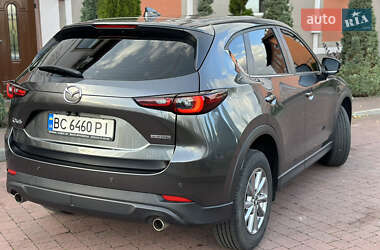 Позашляховик / Кросовер Mazda CX-5 2022 в 