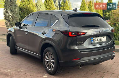 Позашляховик / Кросовер Mazda CX-5 2022 в 
