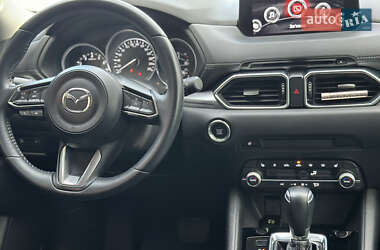 Позашляховик / Кросовер Mazda CX-5 2022 в 