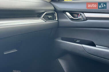 Позашляховик / Кросовер Mazda CX-5 2022 в 