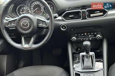 Позашляховик / Кросовер Mazda CX-5 2022 в 