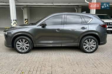 Внедорожник / Кроссовер Mazda CX-5 2023 в 