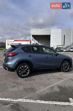 Позашляховик / Кросовер Mazda CX-5 2016 в 