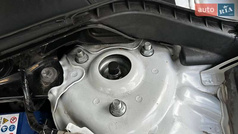 Позашляховик / Кросовер Mazda CX-5 2015 в Дніпрі