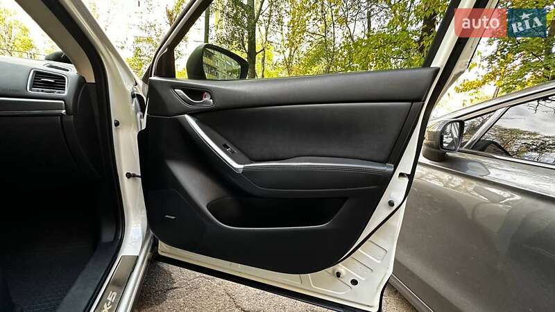 Позашляховик / Кросовер Mazda CX-5 2015 в Дніпрі