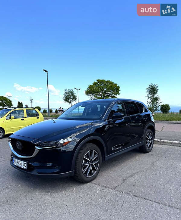 Внедорожник / Кроссовер Mazda CX-5 2018 в Киеве