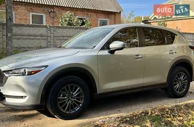 Позашляховик / Кросовер Mazda CX-5 2020 в  фото 5 Позашляховик / Кросовер Mazda CX-5 2020 в