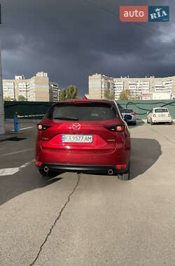 Позашляховик / Кросовер Mazda CX-5 2020 в 