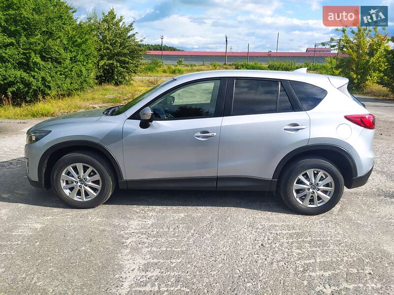 Позашляховик / Кросовер Mazda CX-5 2016 в Дубні