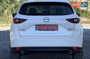 Позашляховик / Кросовер Mazda CX-5 2020 в 