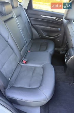 Позашляховик / Кросовер Mazda CX-5 2020 в 