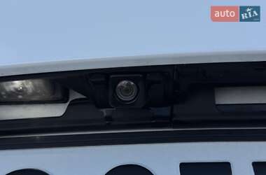 Позашляховик / Кросовер Mazda CX-5 2020 в 