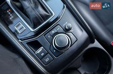 Позашляховик / Кросовер Mazda CX-5 2020 в 