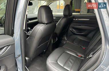 Позашляховик / Кросовер Mazda CX-5 2024 в 