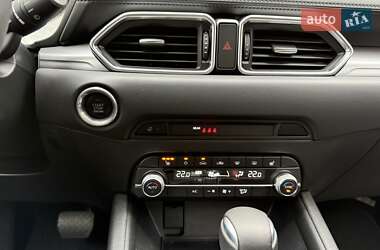 Позашляховик / Кросовер Mazda CX-5 2021 в  фото 50 Позашляховик / Кросовер Mazda CX-5 2021 в