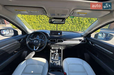 Позашляховик / Кросовер Mazda CX-5 2022 в 