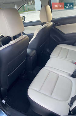 Позашляховик / Кросовер Mazda CX-5 2014 в 