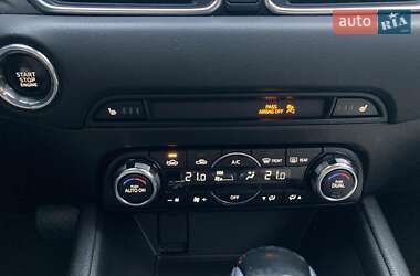 Внедорожник / Кроссовер Mazda CX-5 2017 в 