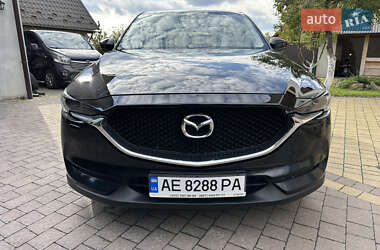 Позашляховик / Кросовер Mazda CX-5 2018 в  фото 4 Позашляховик / Кросовер Mazda CX-5 2018 в