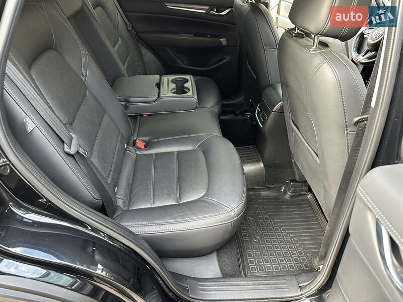 Позашляховик / Кросовер Mazda CX-5 2018 в Дубні