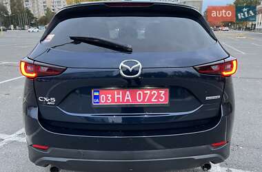 Позашляховик / Кросовер Mazda CX-5 2022 в 