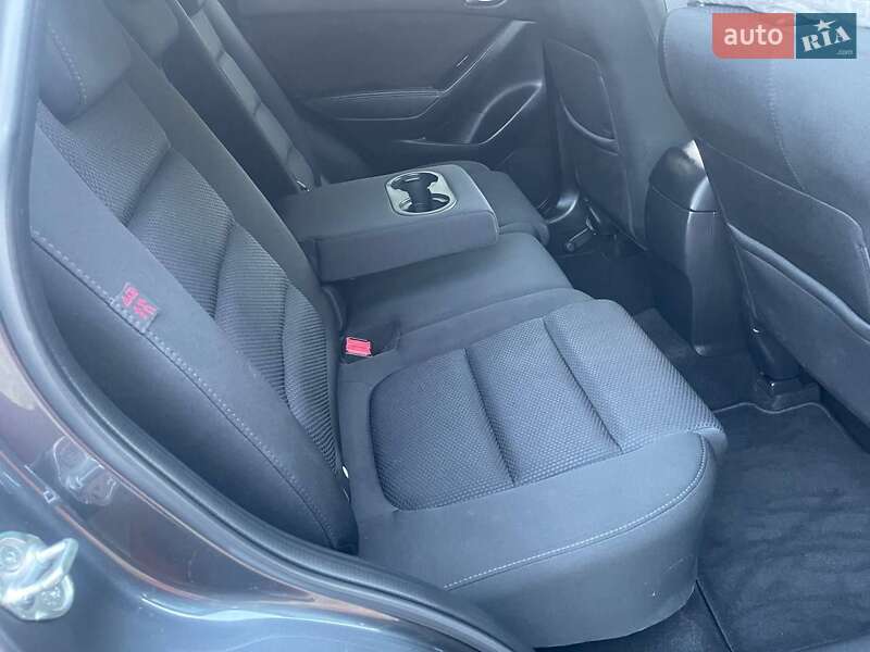 Позашляховик / Кросовер Mazda CX-5 2015 в Новоархангельську